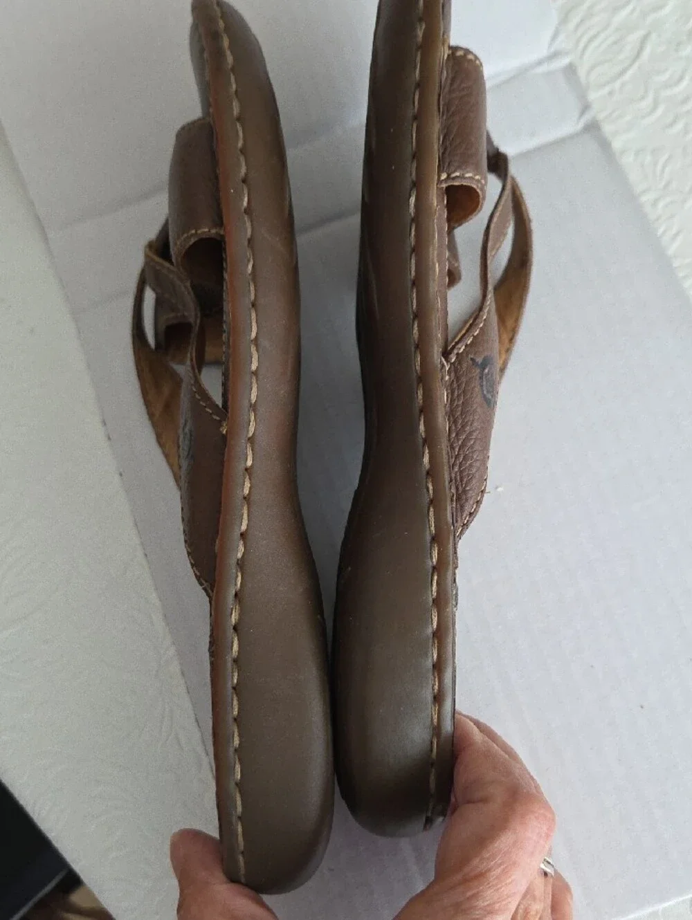 Born Women's Brown Leather Slide Sandals
